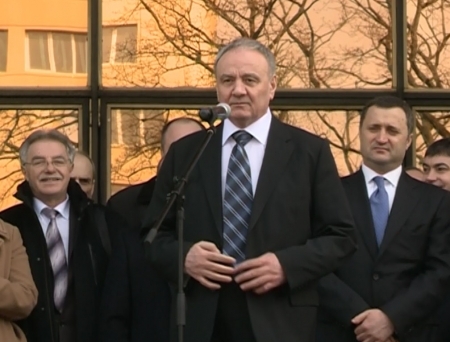 Timofti: Noaptea bodyguarzii stau sub usa, sotia ii serveste cu ceai si tartine. Mi-am pierdut libertatea