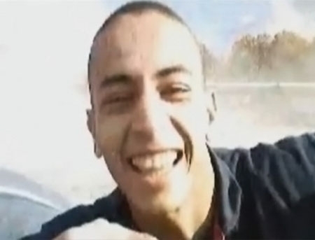 ATACUL DE LA TOULOUSE: Suspectul a murit, dupa ce a fost incercuit de politie 32 de ore! El a sarit pe fereastra, continuand sa traga - VIDEO