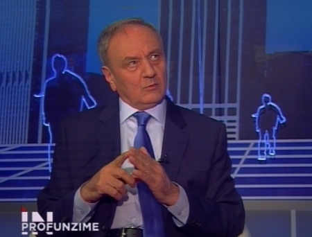 VIDEO. Buchetul pe care i l-a dat mamei era de la Filat! Timofti: Nu tin minte cum aratau florile lui Filat, noi nu le lasam sa se ofileasca