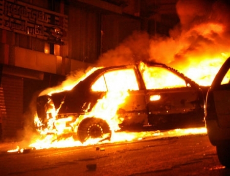 VIDEO. EXPLOZIE in sectorul Centru al capitalei! Automobilul unui director de la ANRE a fost incendiat