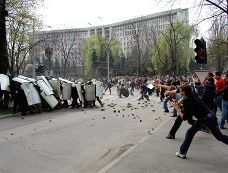Petru Bogatu: Conspiratia la 7 aprilie 2009 a fost montata de FSB