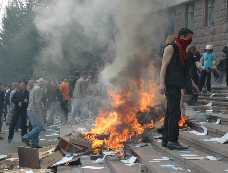 Bogdan Tirdea: Despre 7 Aprilie, Morari, Baghirov si Tcaciuc
