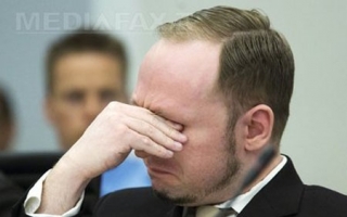 PROCESUL CRIMINALULUI DIN OSLO: Breivik a plans de emotie in momentul vizionarii filmului sau la tribunal
