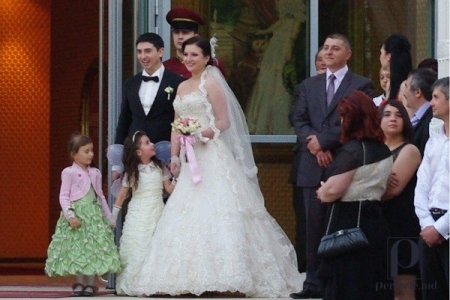 Nunta politica a anului: ministrul Culturii si-a maritat fiica! Cum au petrecut invitatii