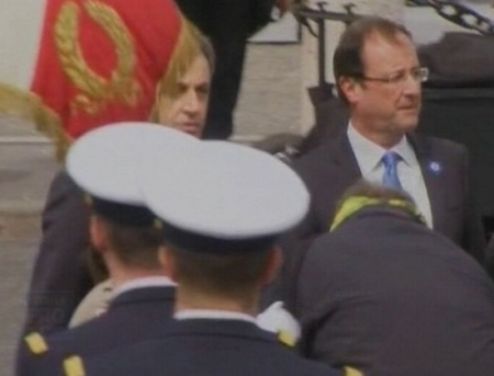Hollande gafeaza! Ce a facut proaspatul presedinte de a stranit criticile oamenilor: E un ipocrit!