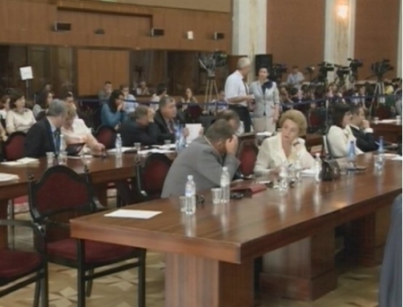 VIDEO. Inca o comisie in Parlament! Deputatii vor sa afle cum a fost gestionat fondul forestier in ultimul deceniu