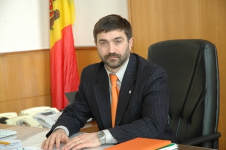 Petru Bogatu: Fantoma lui Barba Neagra a revenit, dar nimanui nu-i pasa 
