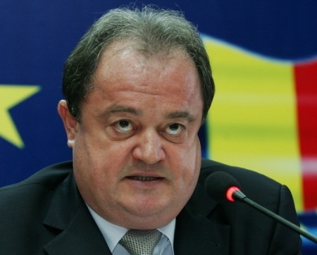 Tensiuni politice in Romania! Presedintele Senatului a fost revocat din functie