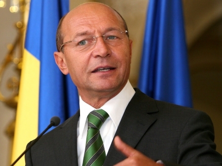 Petru Bogatu: Pe Basescu l-au dat jos rusii? 