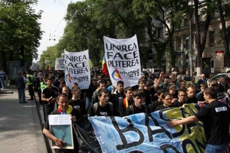 Nicolae Negru: Unirea e baubau sau de ce Rogozin e responsabil pentru violentele...