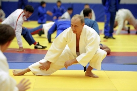 VIDEO. Vladimir Putin a devenit maestru in judo! Cum i-a felicitat pe sportivii care au reprezentat Rusia la JO