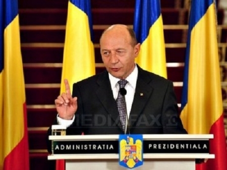 VIDEO. CC din Bucuresti: Referendumul a fost INVALIDAT. Traian Basescu se intoarce la Cotroceni