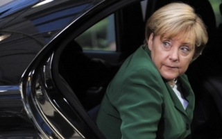 VIDEO. Inainte de a veni la Chisinau, Angela Merkel a deschis usile resedintei sale pentru 30.000 de oaspeti