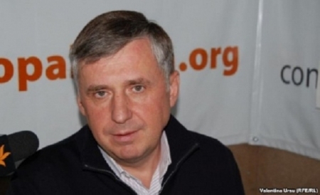 Ion Sturza: Pentru noi icoana este Putin. Asta e valabil si pentru elitele politice si pentru oamenii simpli