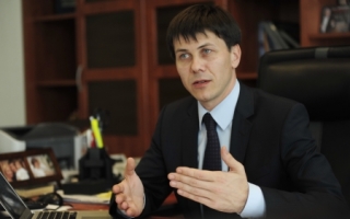 Constantin Tanase: Ministrul Oleg Efrim, dupa ce va fi demis, nu va mai fi patriot...