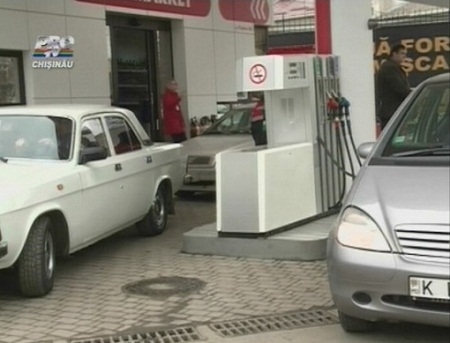 Victor Parlicov: Majorarea pretului la benzina si motorina este nejustificata