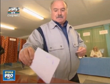 VIDEO. Opozitia  n-a castigat niciun mandat in Parlament. Primele rezultate ale scrutinului din Belarus