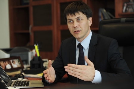 Oleg Efrim: Vom merge pana in panzele albe pentru a combate coruptia
