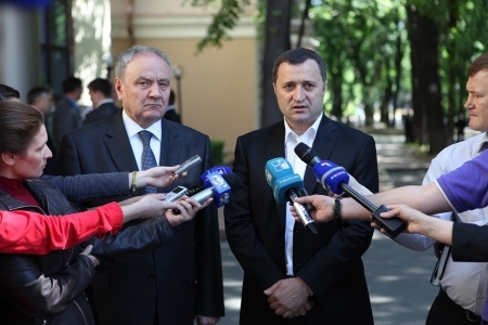 Filat, Timofti si Leanca cei mai influenti politicienii ai lunii octombrie. Cine urmeaza in clasament