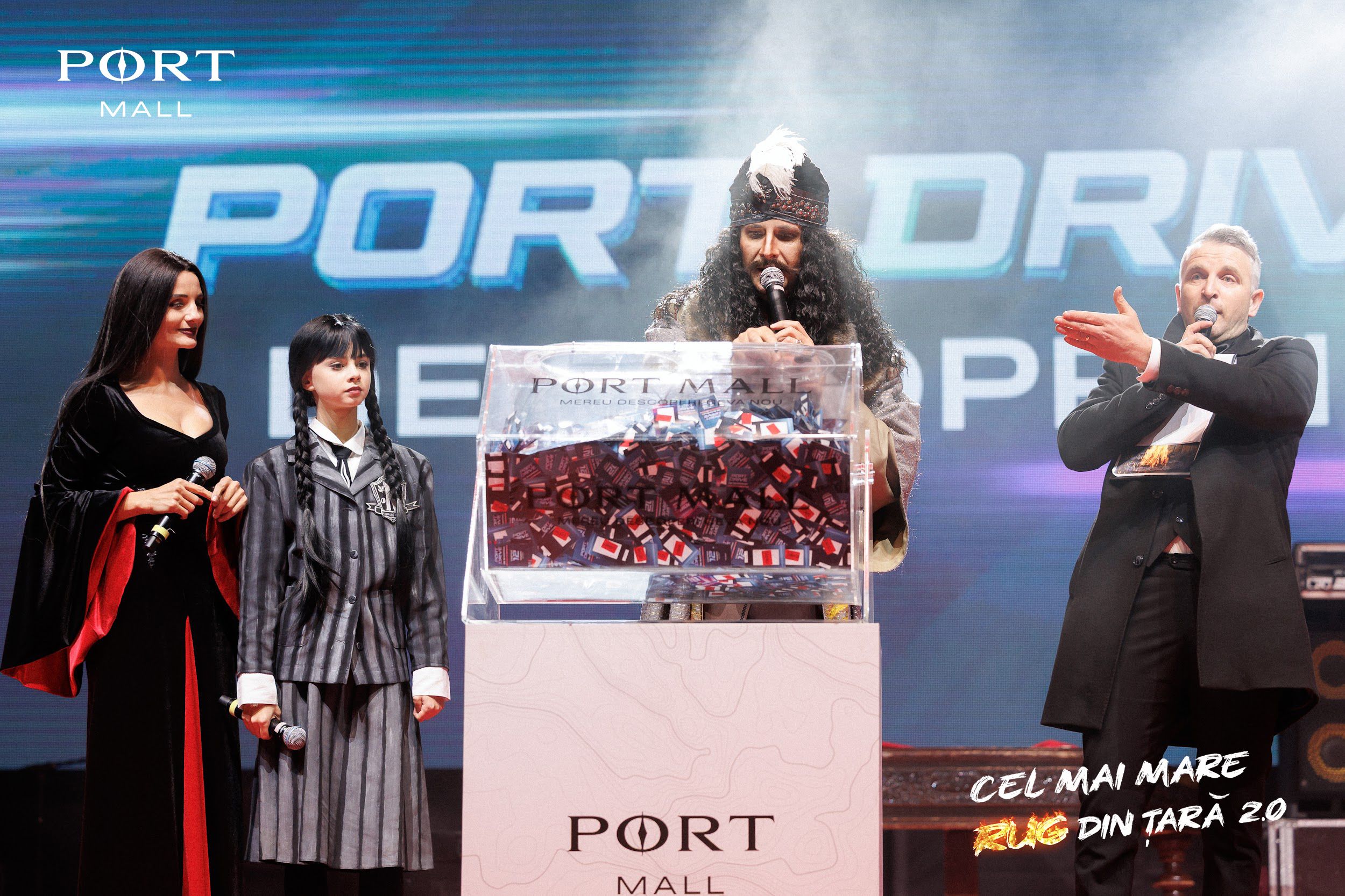 Emilian Crețu costumat în Vlad Țepeș