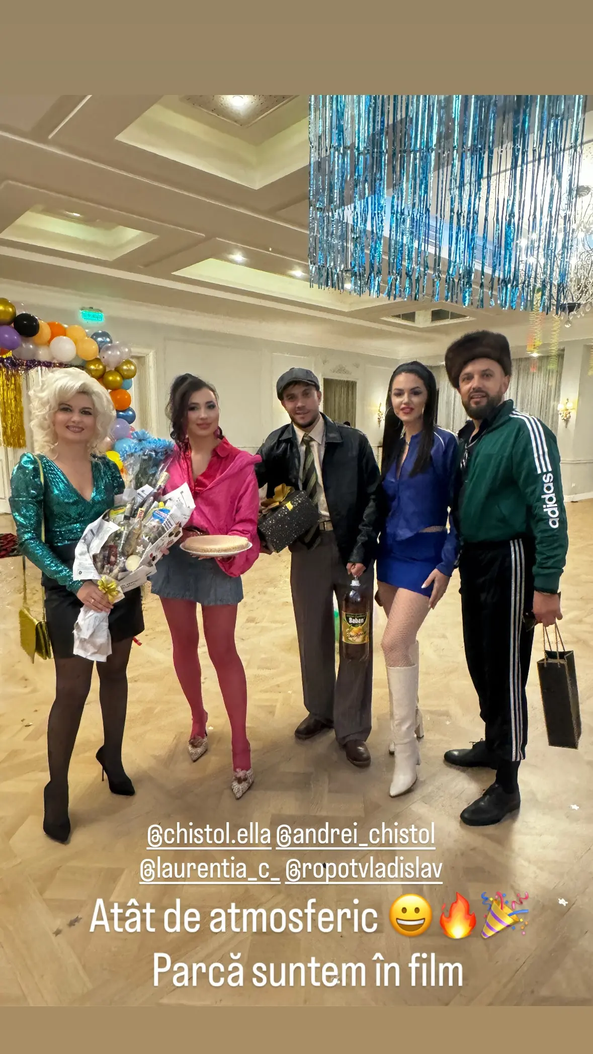 Invitații de la petrecere