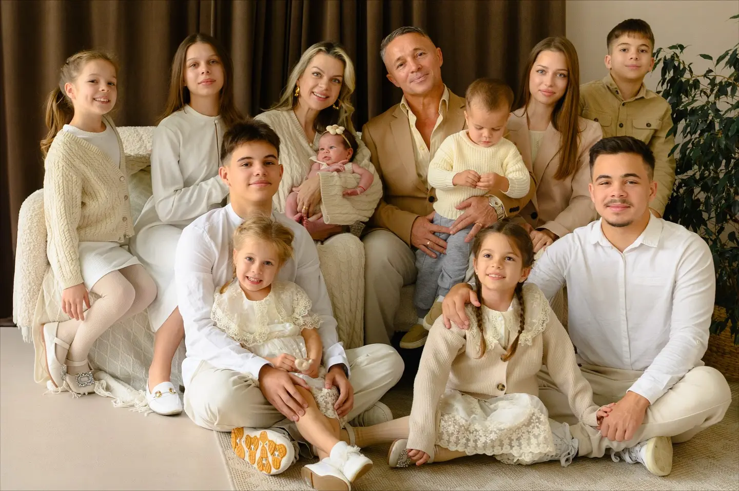 Familia Marinei Cârnaț