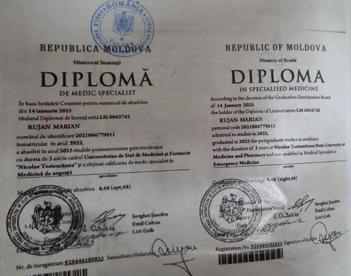 Dimplomă care ar fi semnată de Emil Ceban