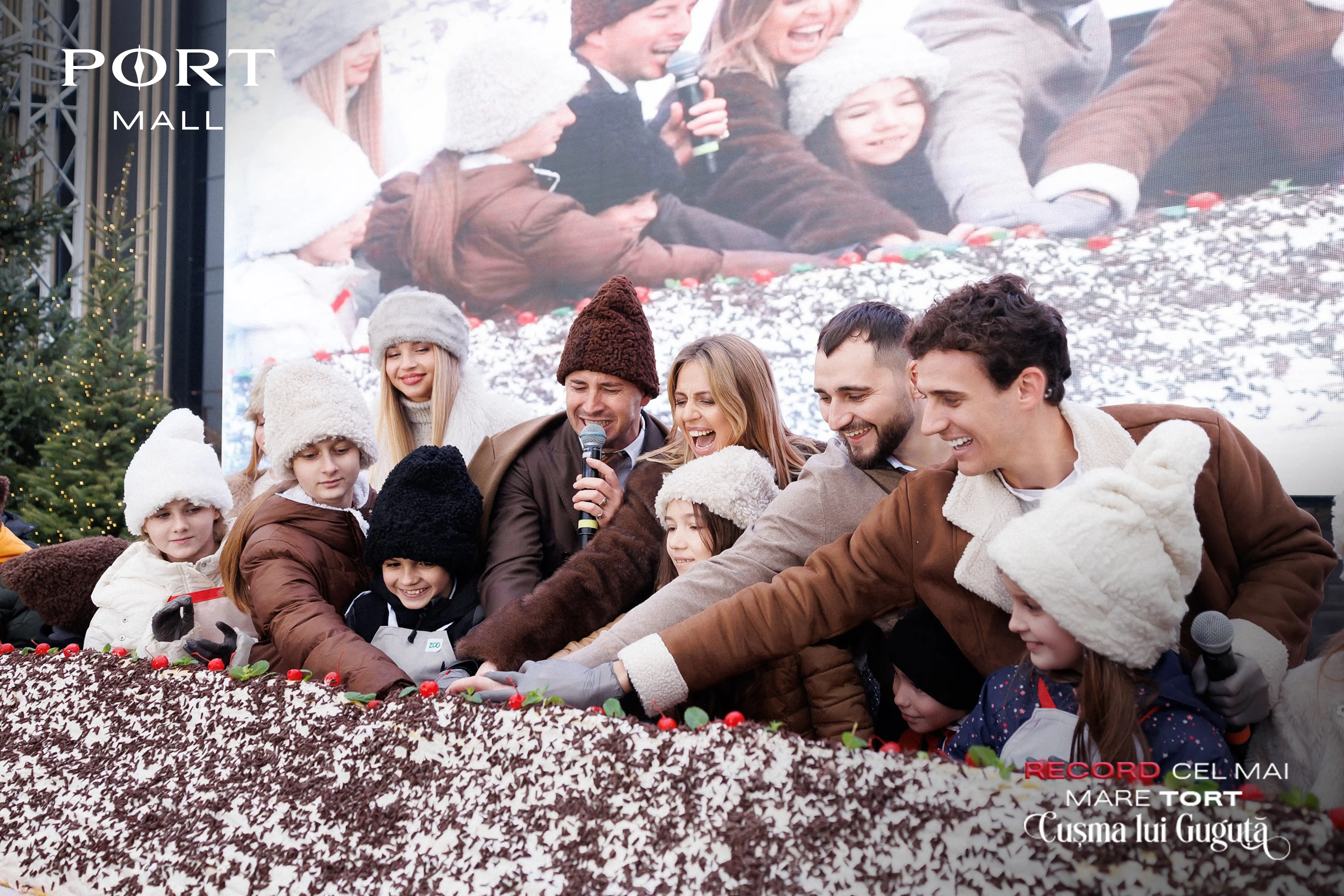 Record: Cel Mai Mare Tort