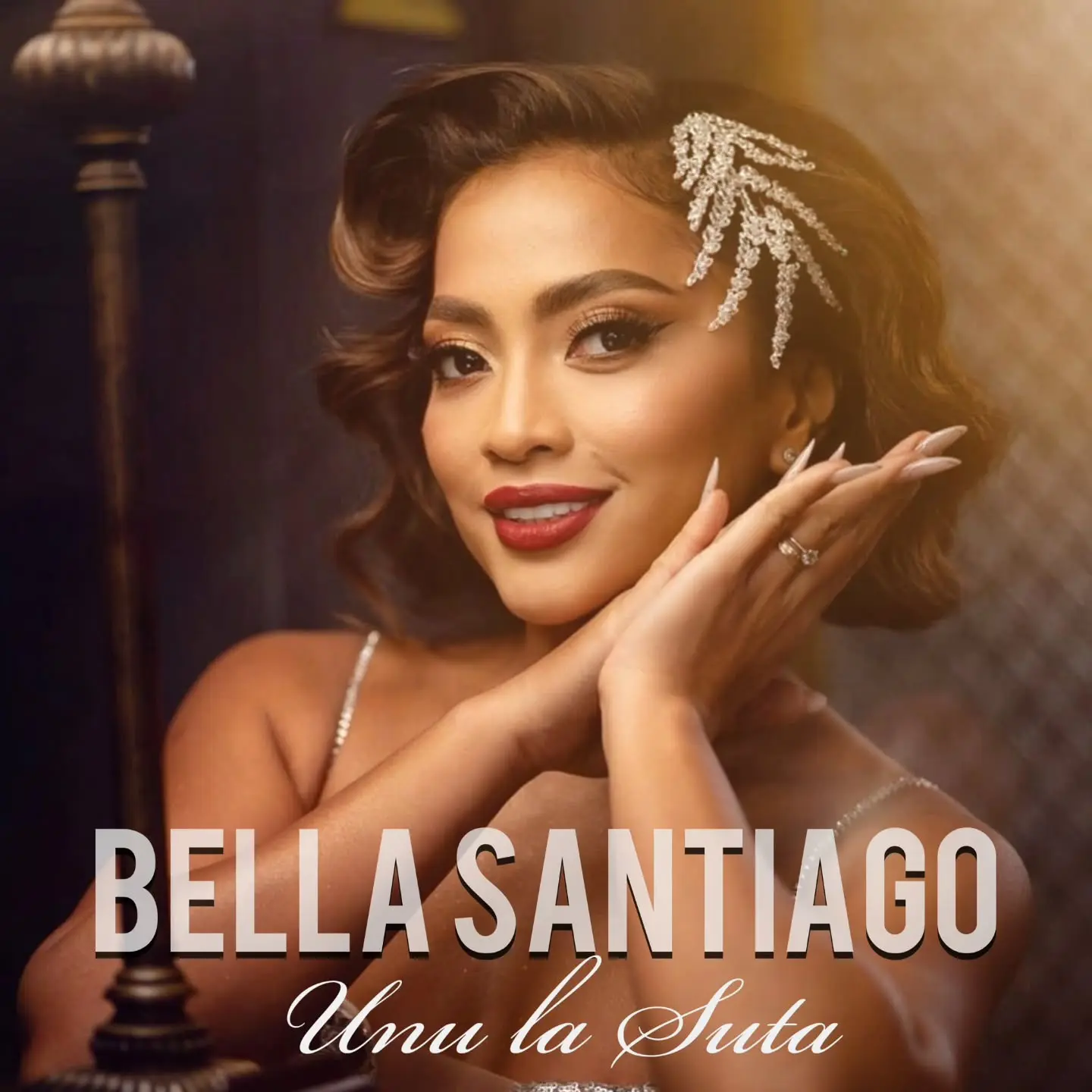 Bella Santiago