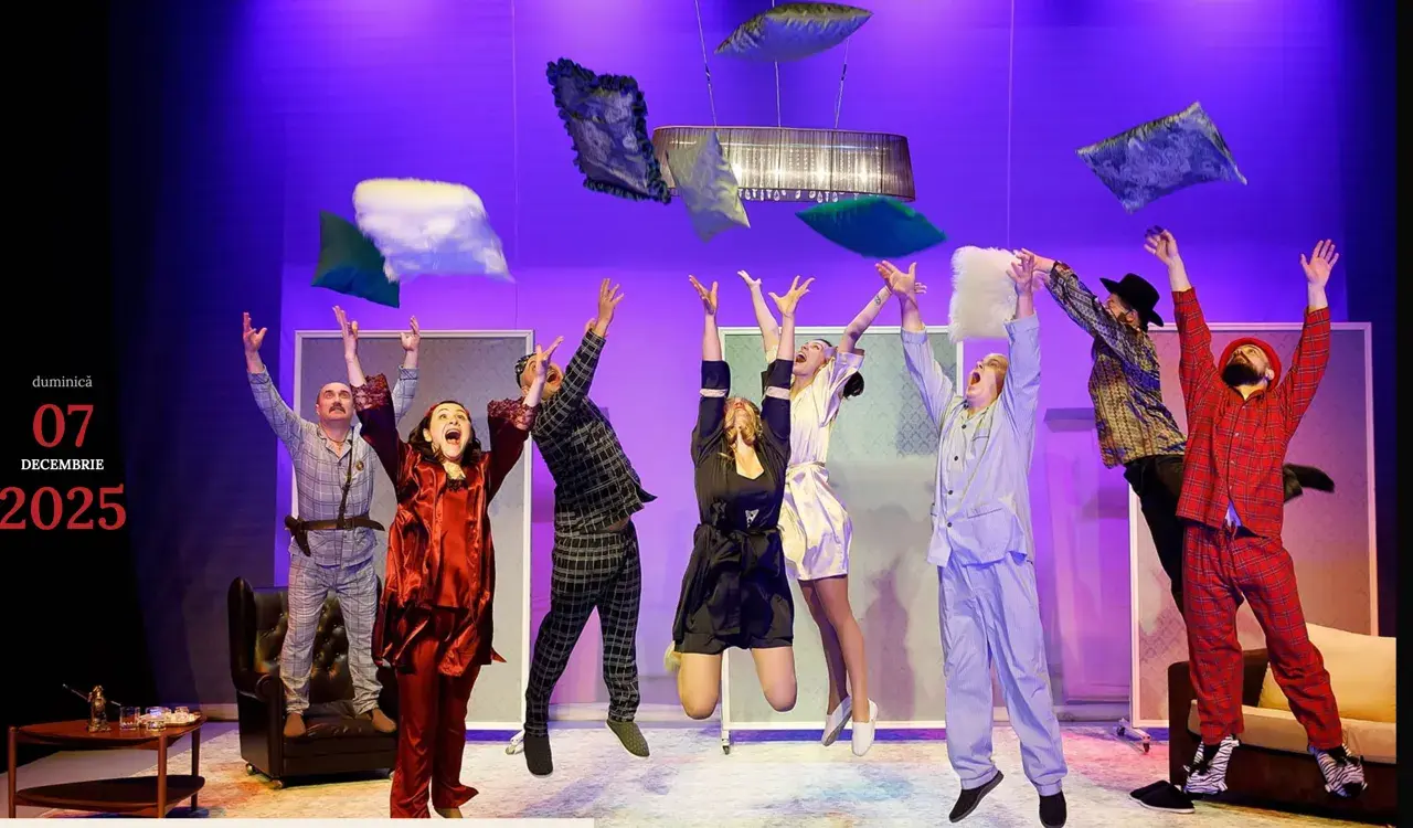„Fără pijamale” la Teatrul Satiricus „Ion Luca Caragiale” 