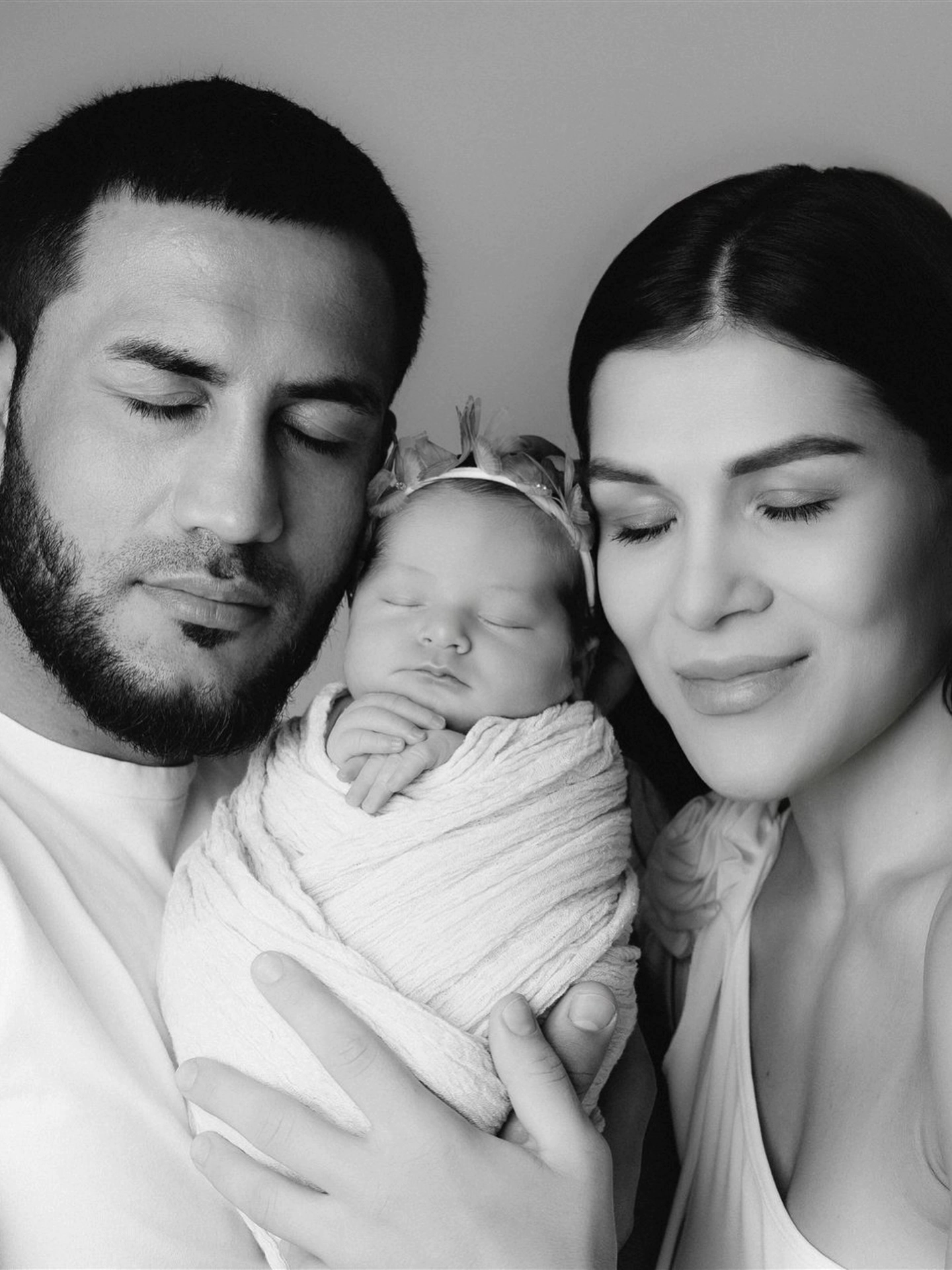 Anastasia Nichita, Valeriu Mircea și micuța lor