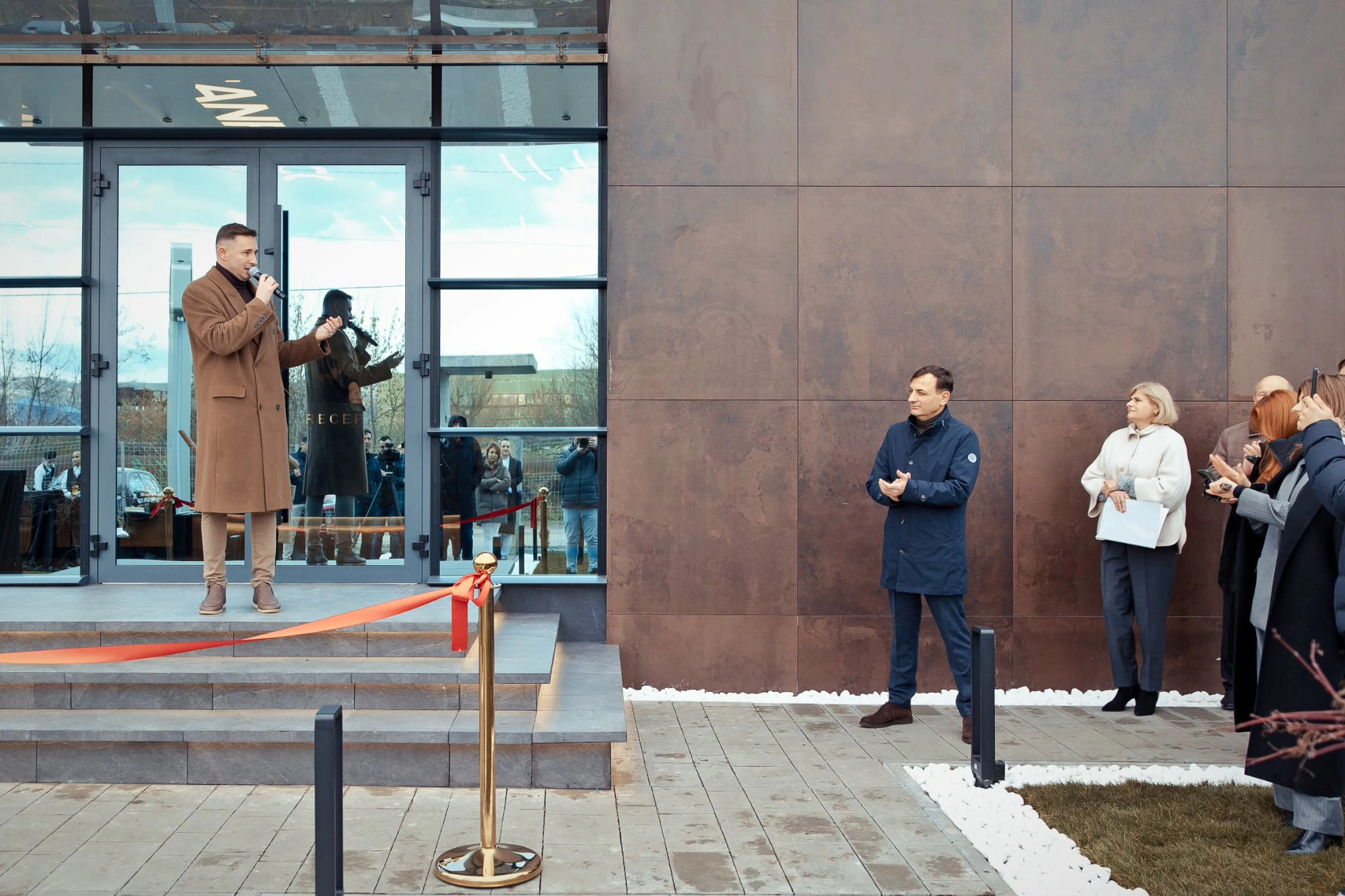 Deschidere tipografie