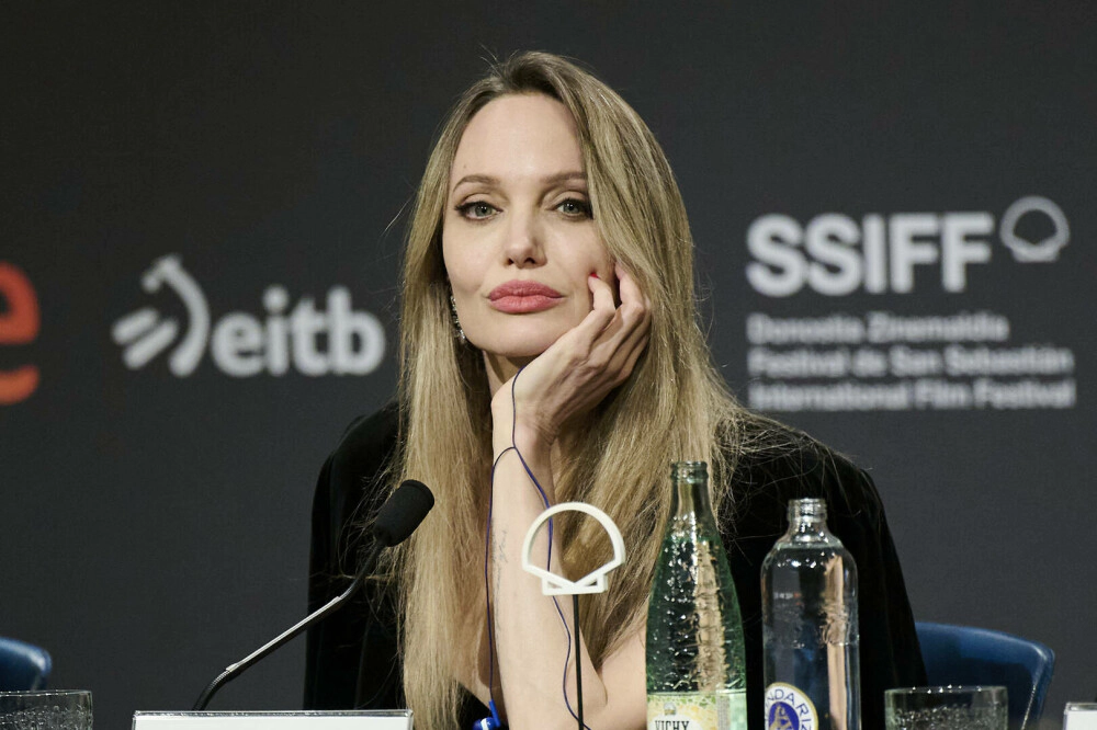 Angelina Jolie