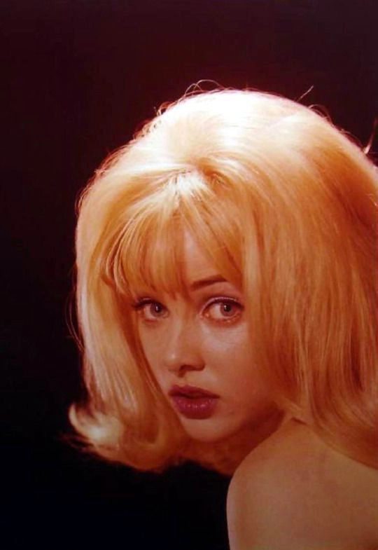 Sue Lyon