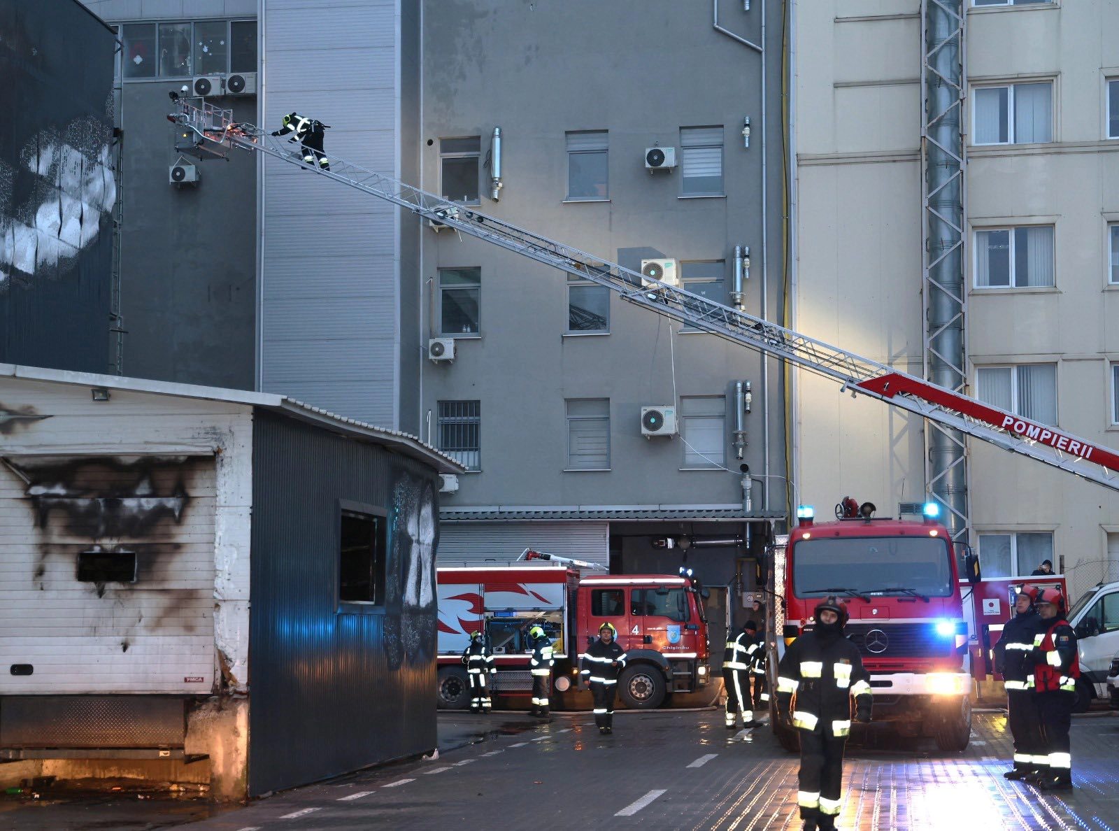 Incendiu în capitală