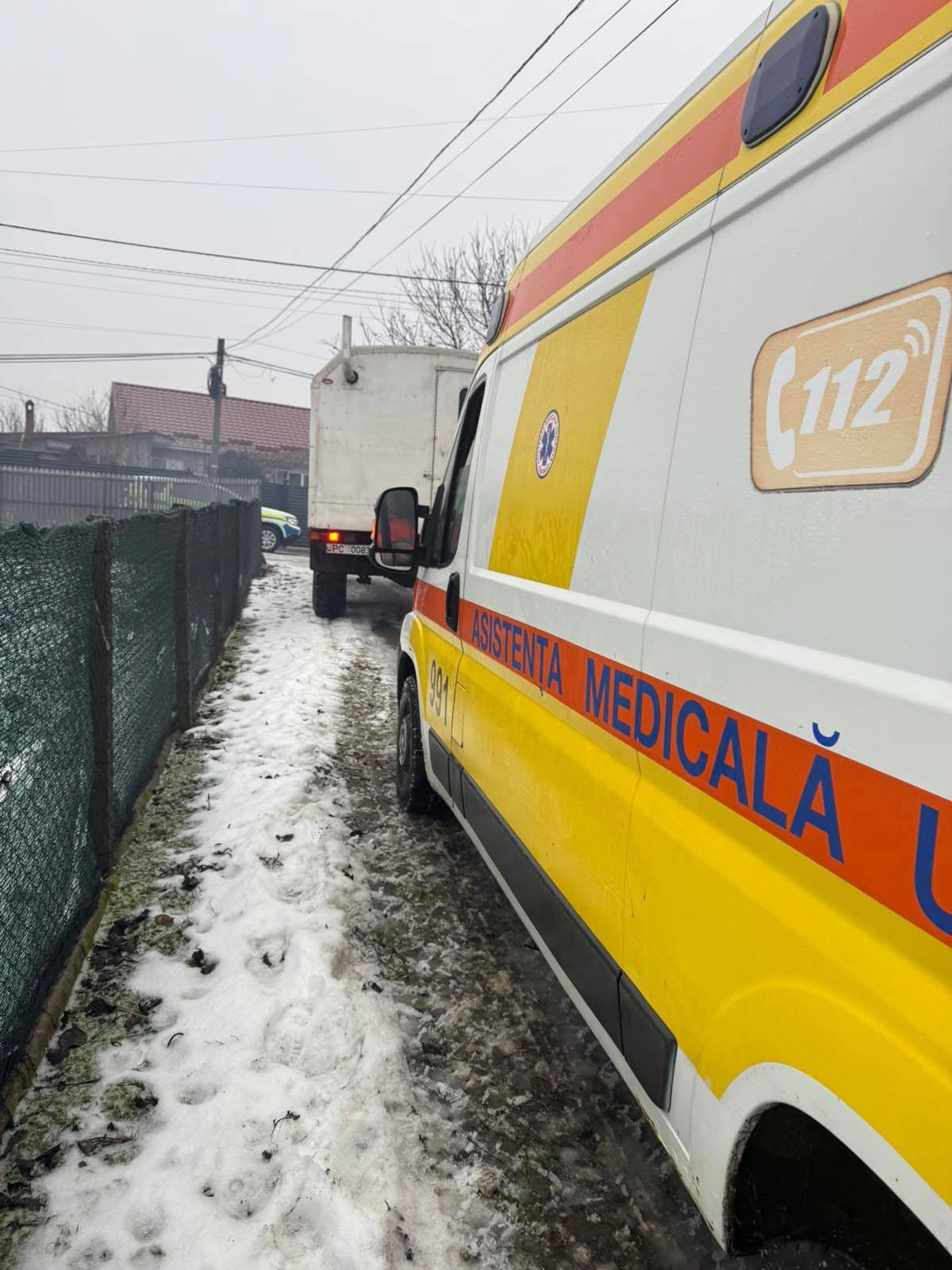 Ambulanță blocată