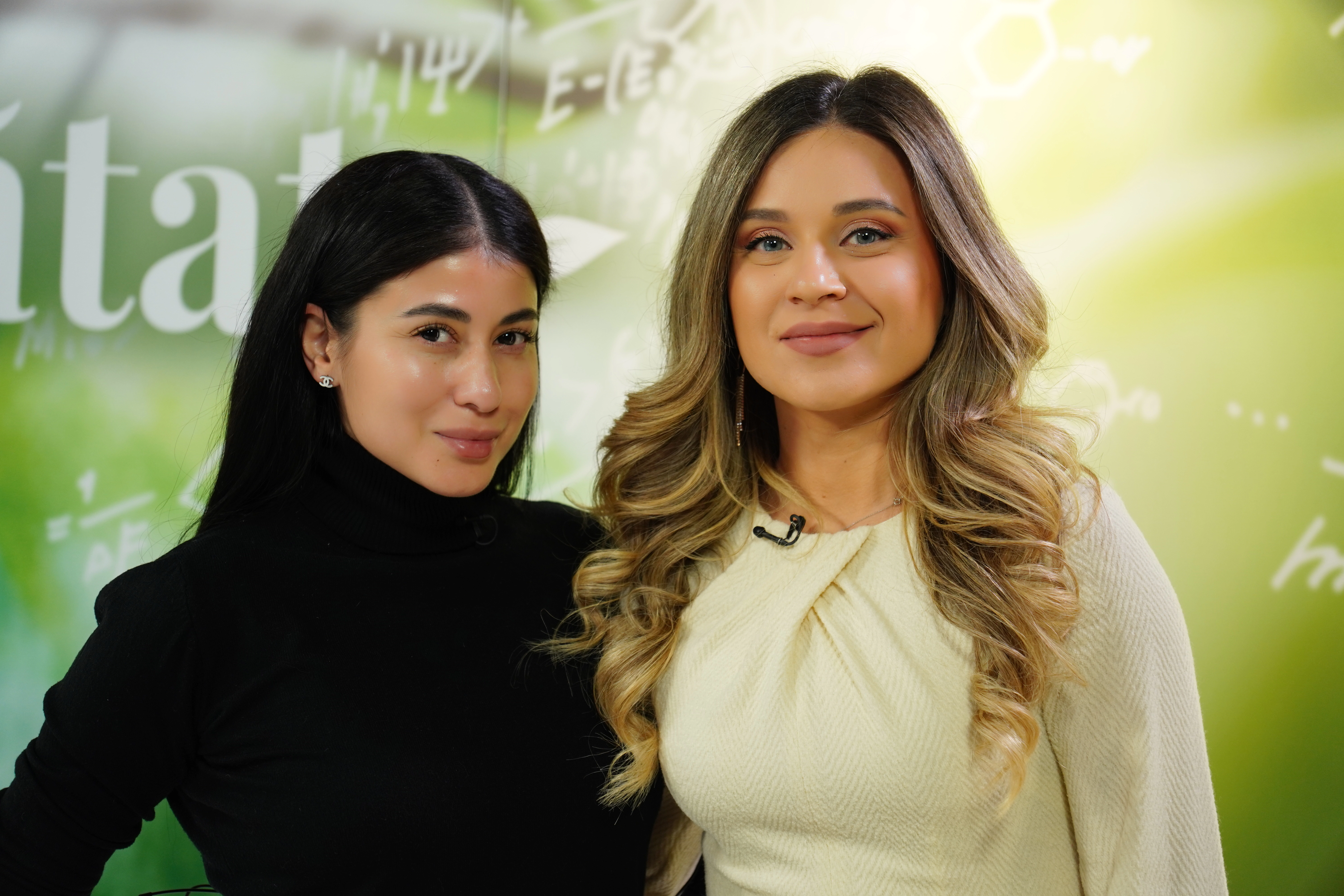 Anastasia Sakhatova și Vlada Mardari