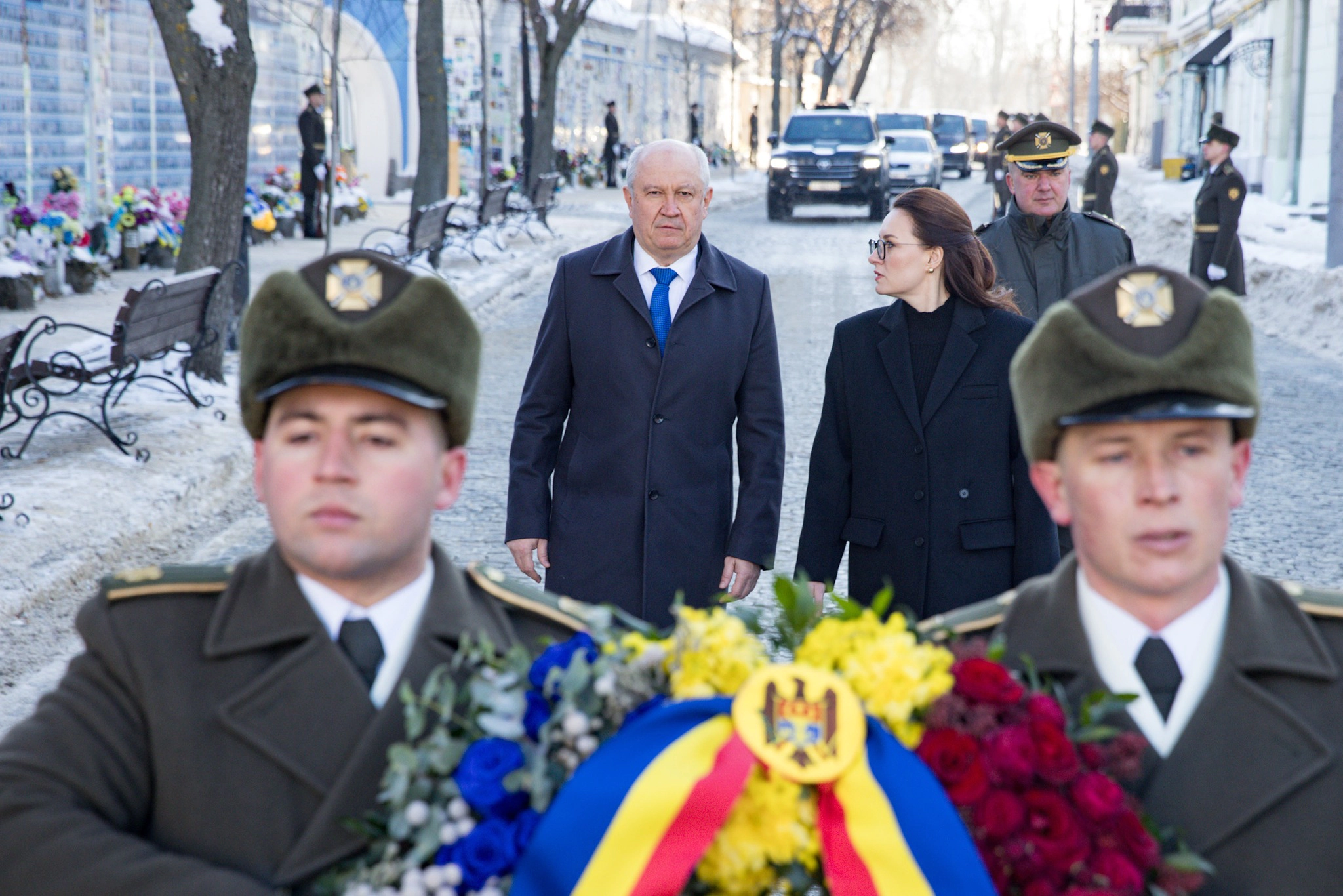 Alexandru Munteanu și Daniella Misail-Nichitin la Zidul Memoriei