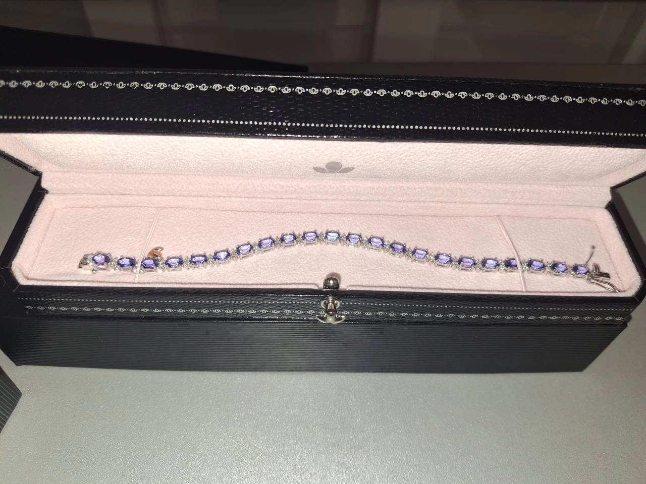 Bijuterii nedeclarate 