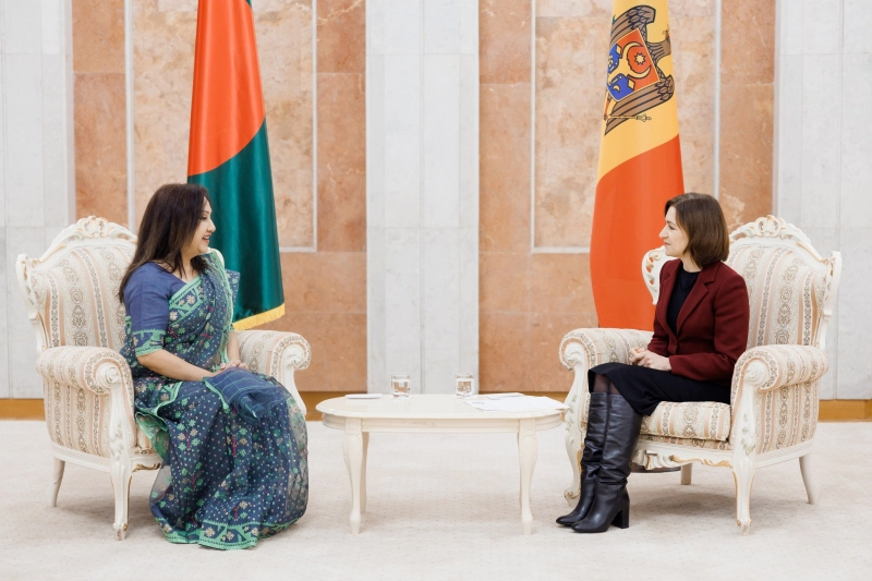 Maia Sandu și ambasadoarea Republicii Populare Bangladesh