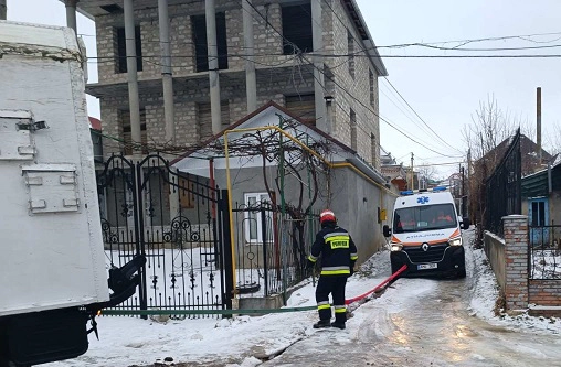 Ambulanță tractată