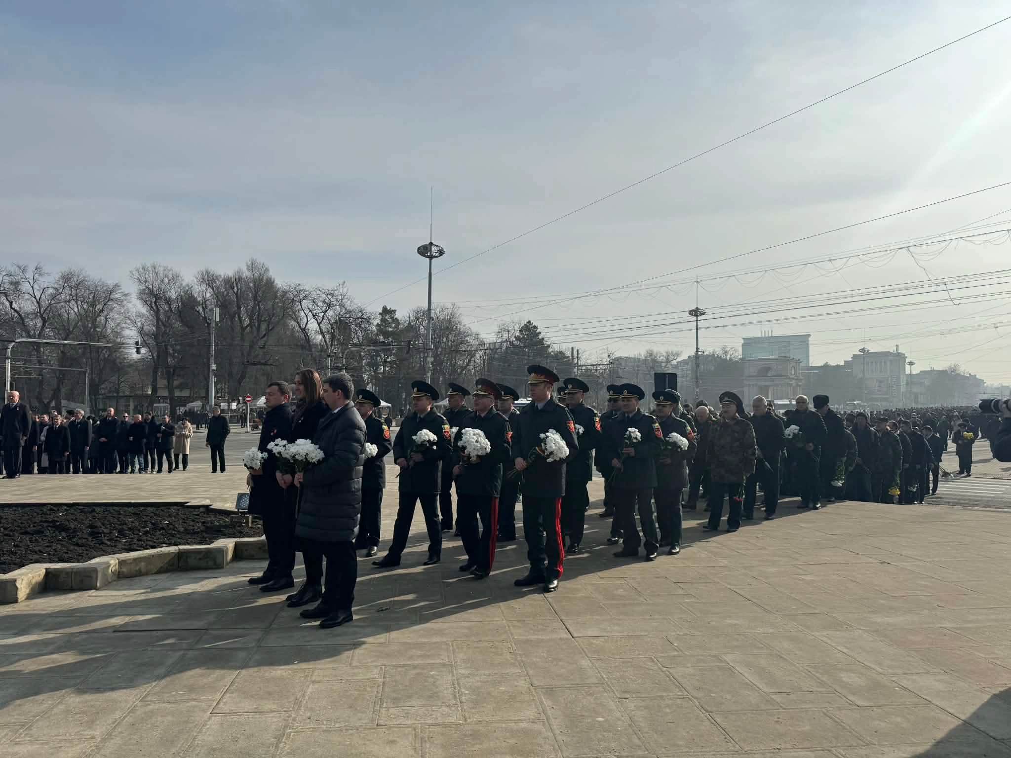 Militari, ofițeri și veterani de război