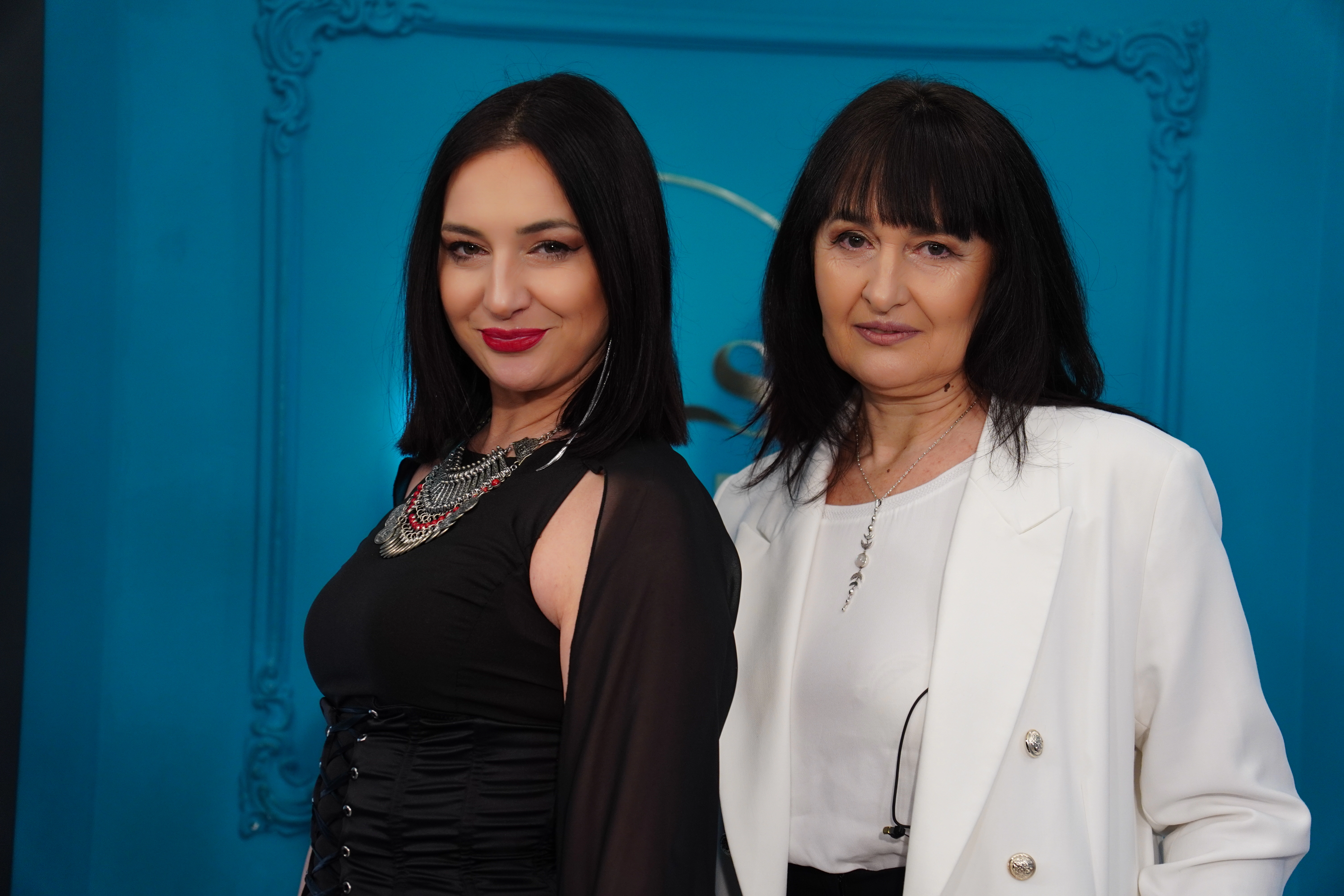 Dana și Lilia Marchitan 