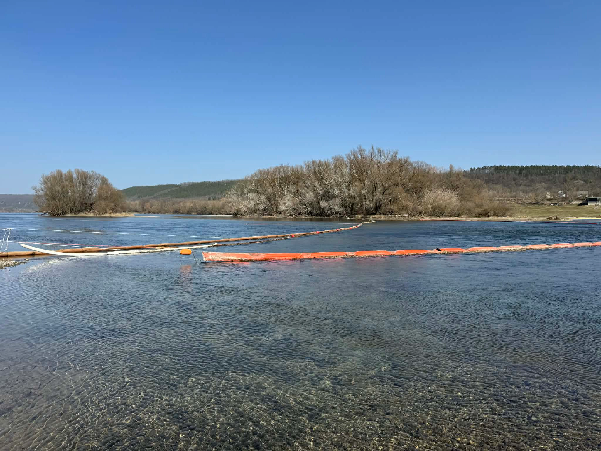 Baraje amplasate la Cureșnița