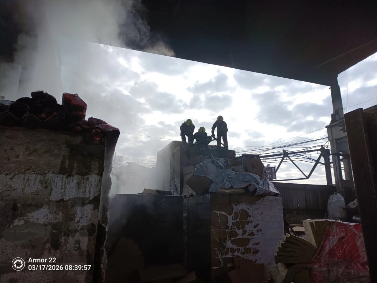 Incendiu strada Uzinelor