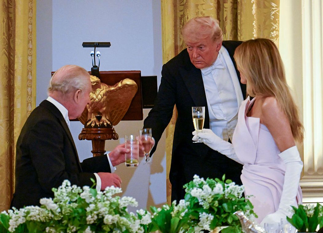 Regele Charles și Donald Trump