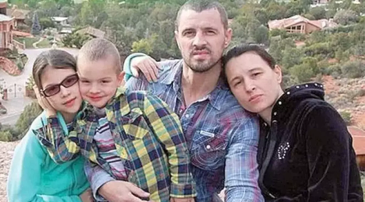 Familia Stratan