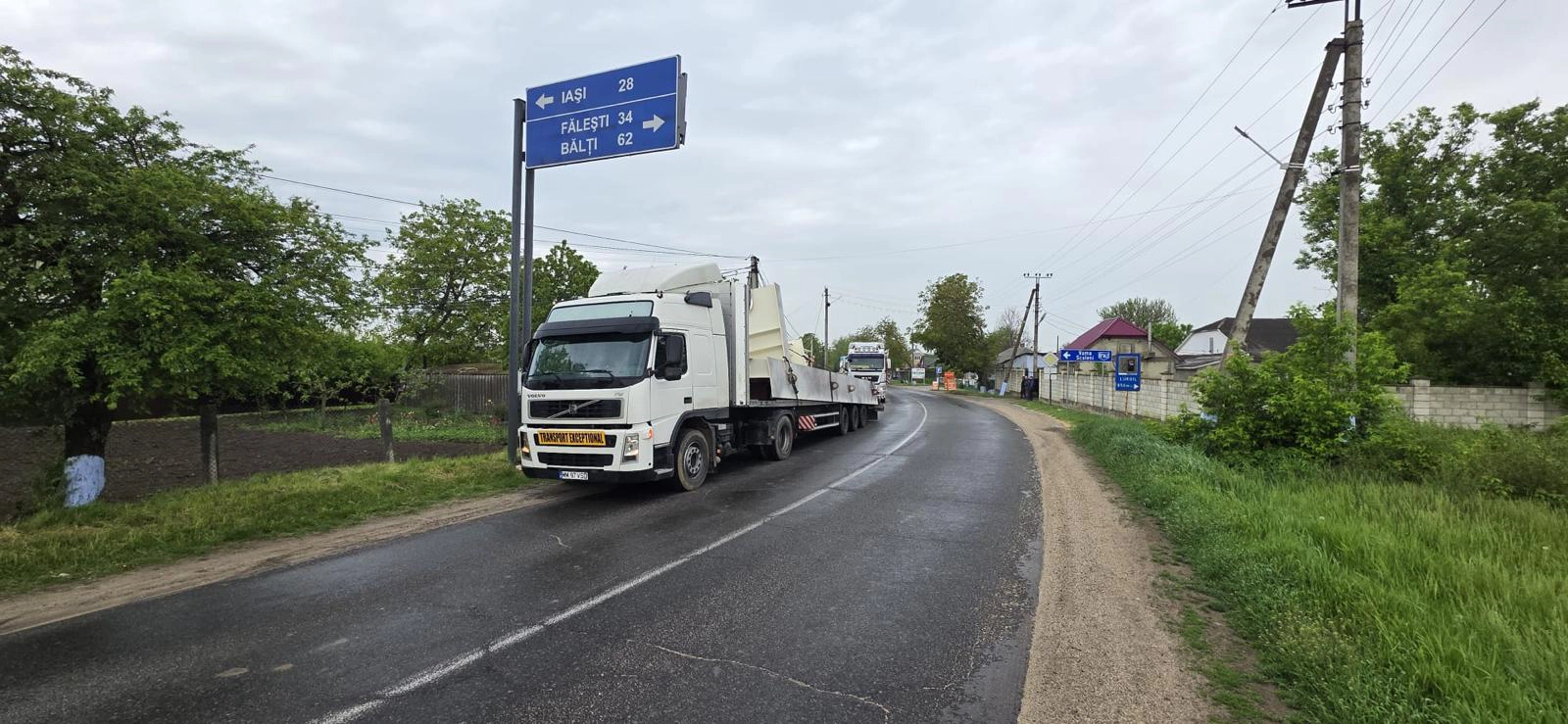 Primul lot de tablier metalic