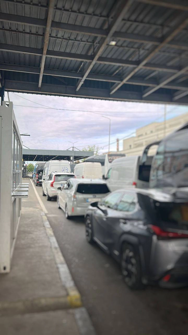 Trafic intens la Leușeni