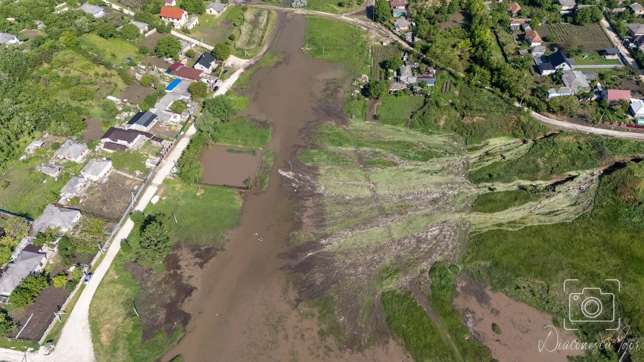 Lacul Delia din raionul Ungheni s-a revărsat